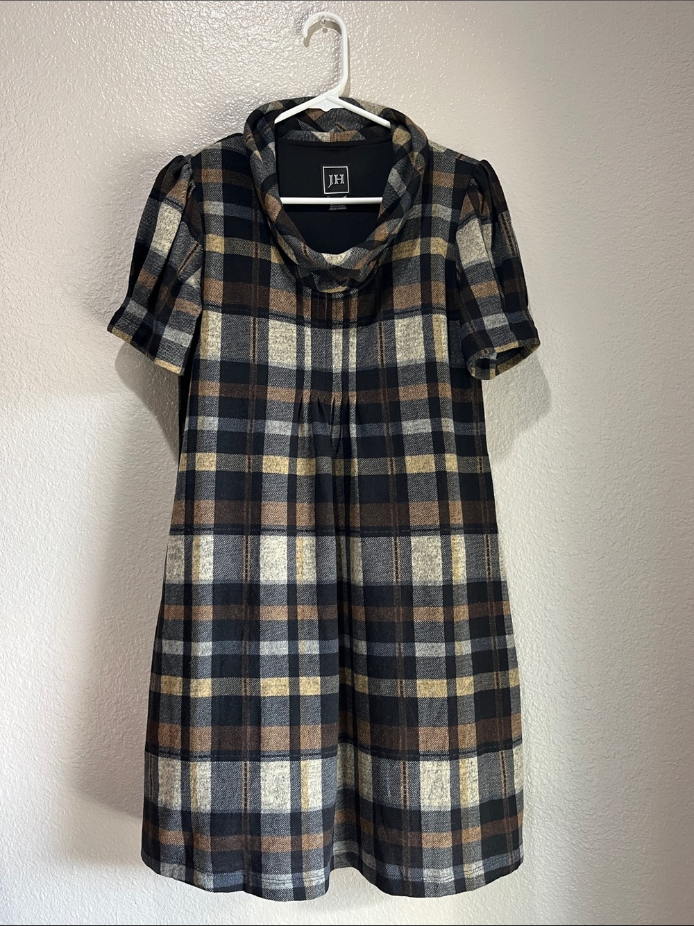 JH Plaid Cowl Neck Short Sleeve Dress in Black Brown Sz S preppy Whimsigoth